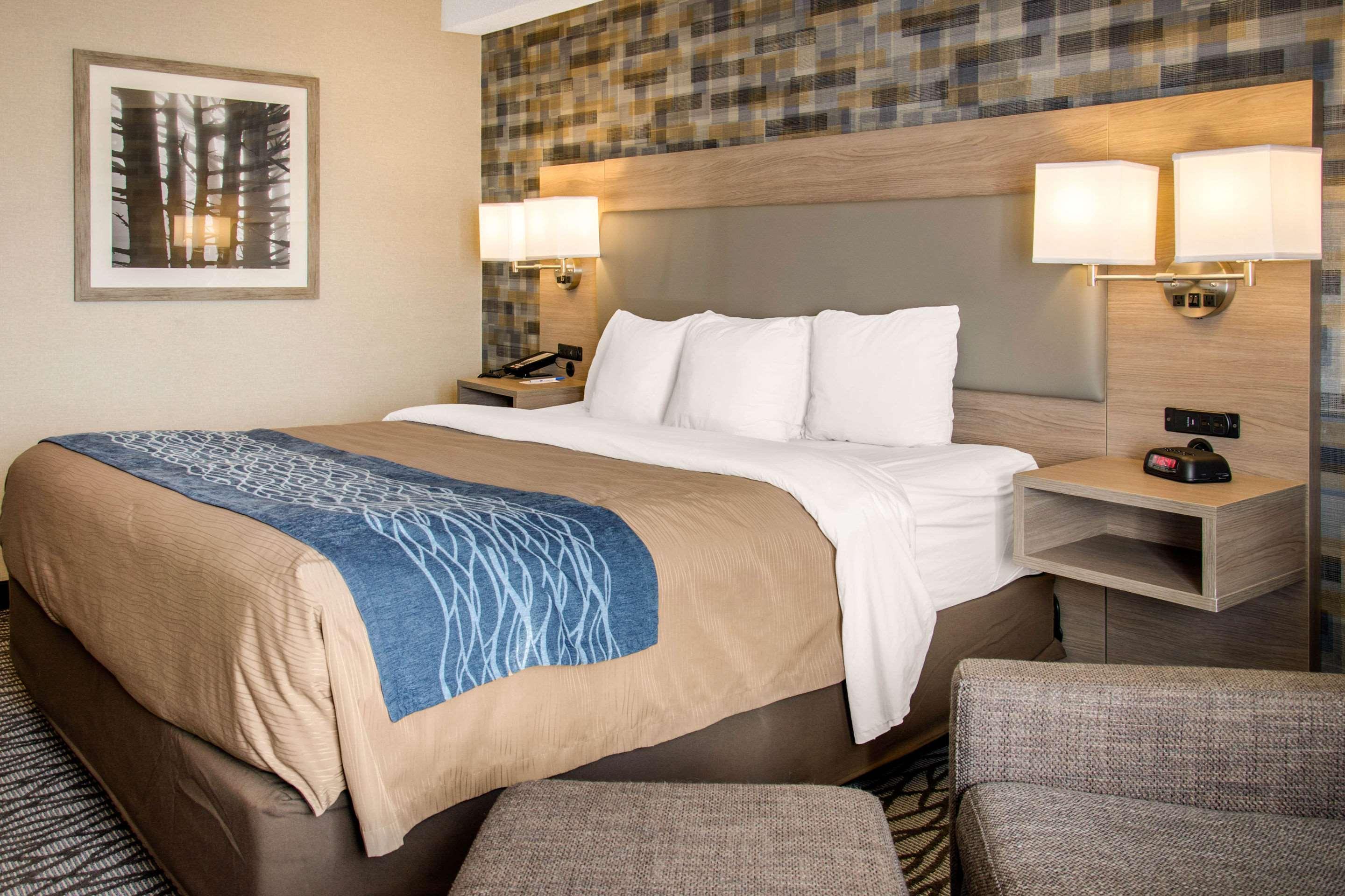 Comfort Inn Airport Dorval Eksteriør bilde