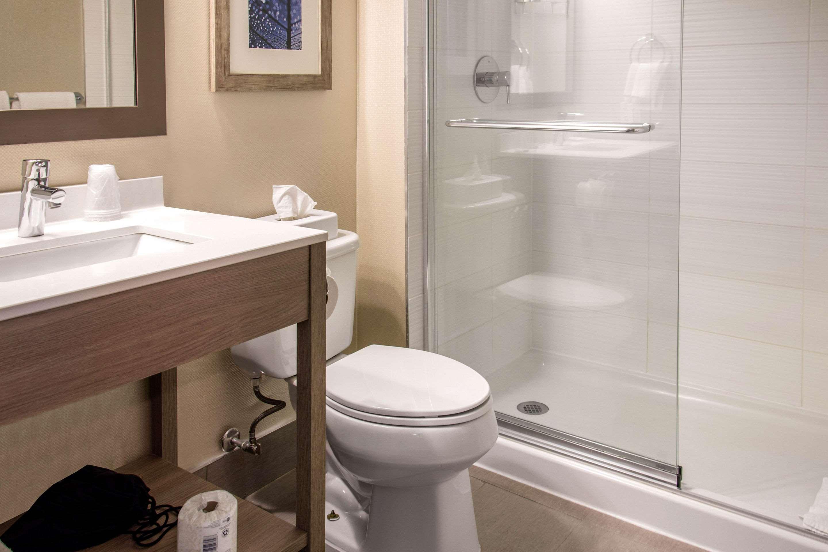 Comfort Inn Airport Dorval Eksteriør bilde