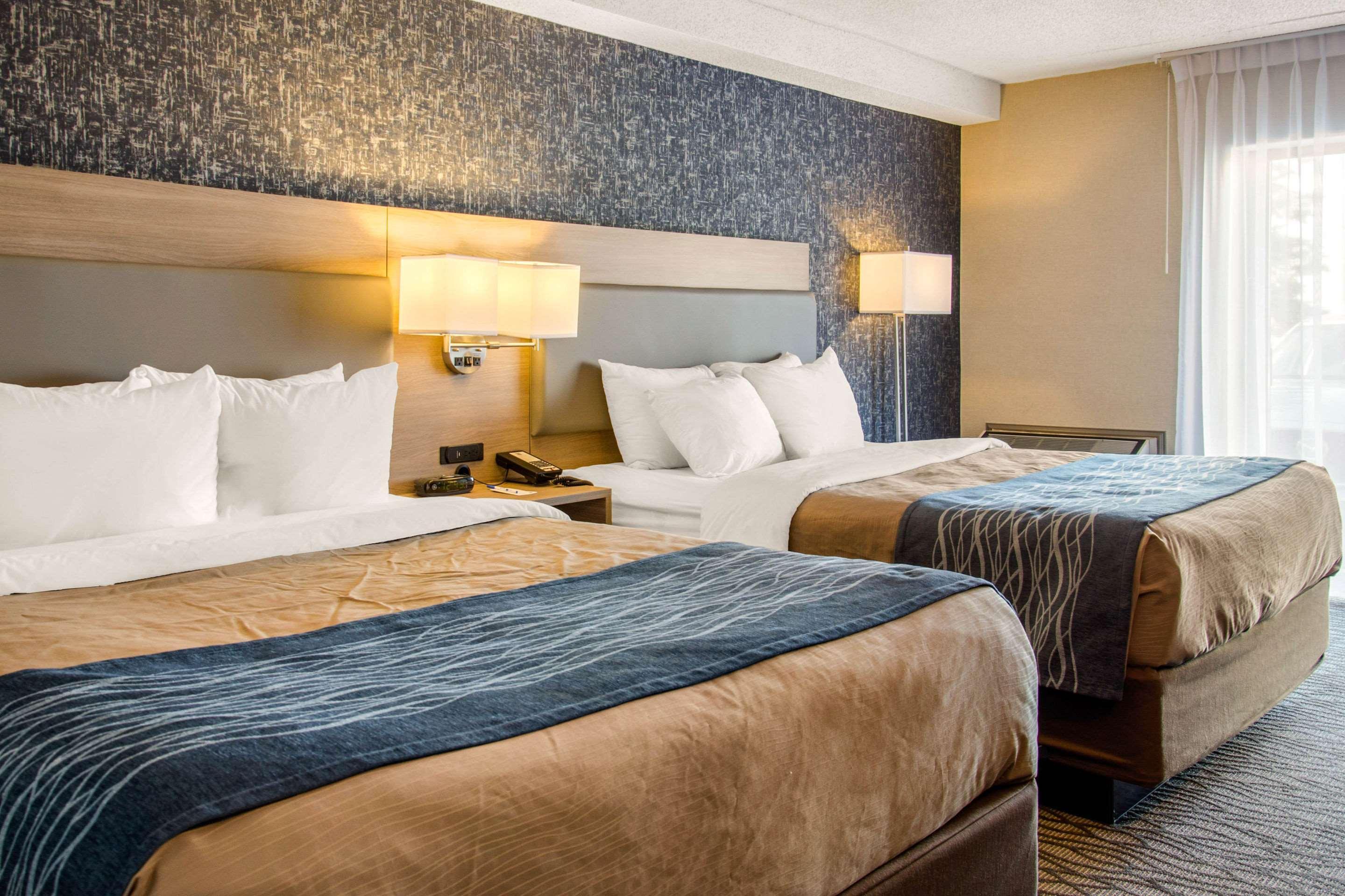 Comfort Inn Airport Dorval Eksteriør bilde