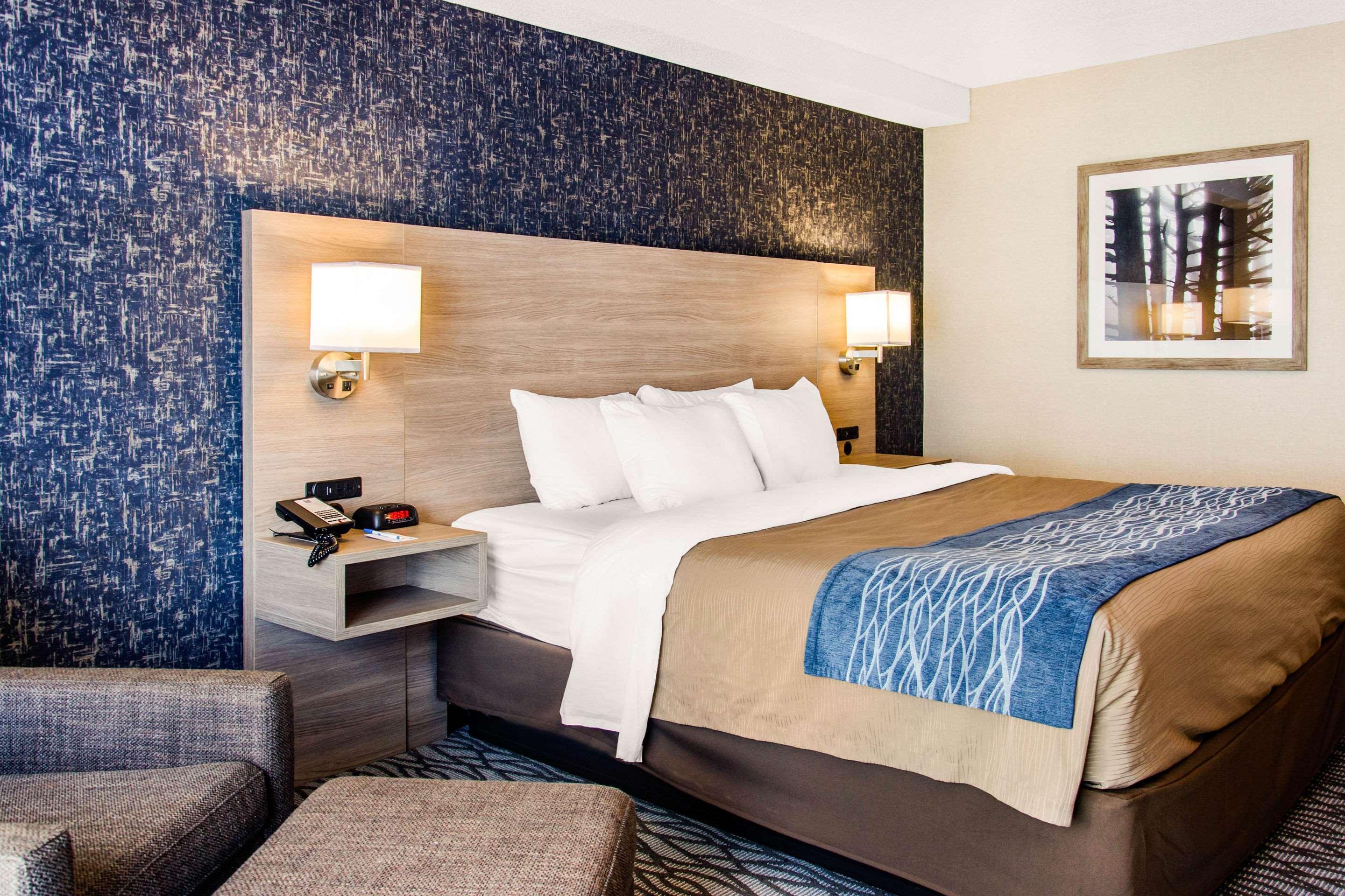 Comfort Inn Airport Dorval Eksteriør bilde