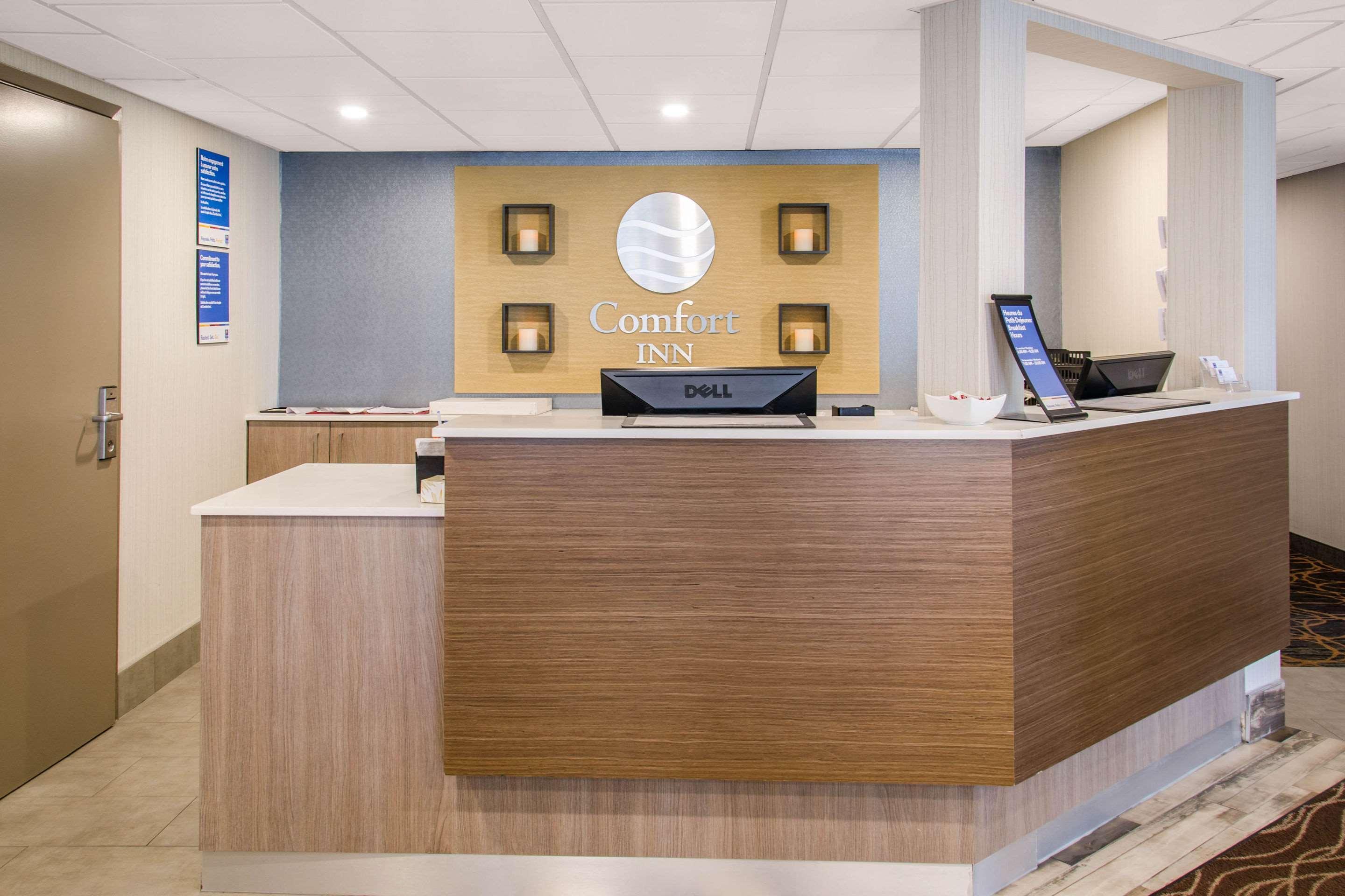 Comfort Inn Airport Dorval Eksteriør bilde