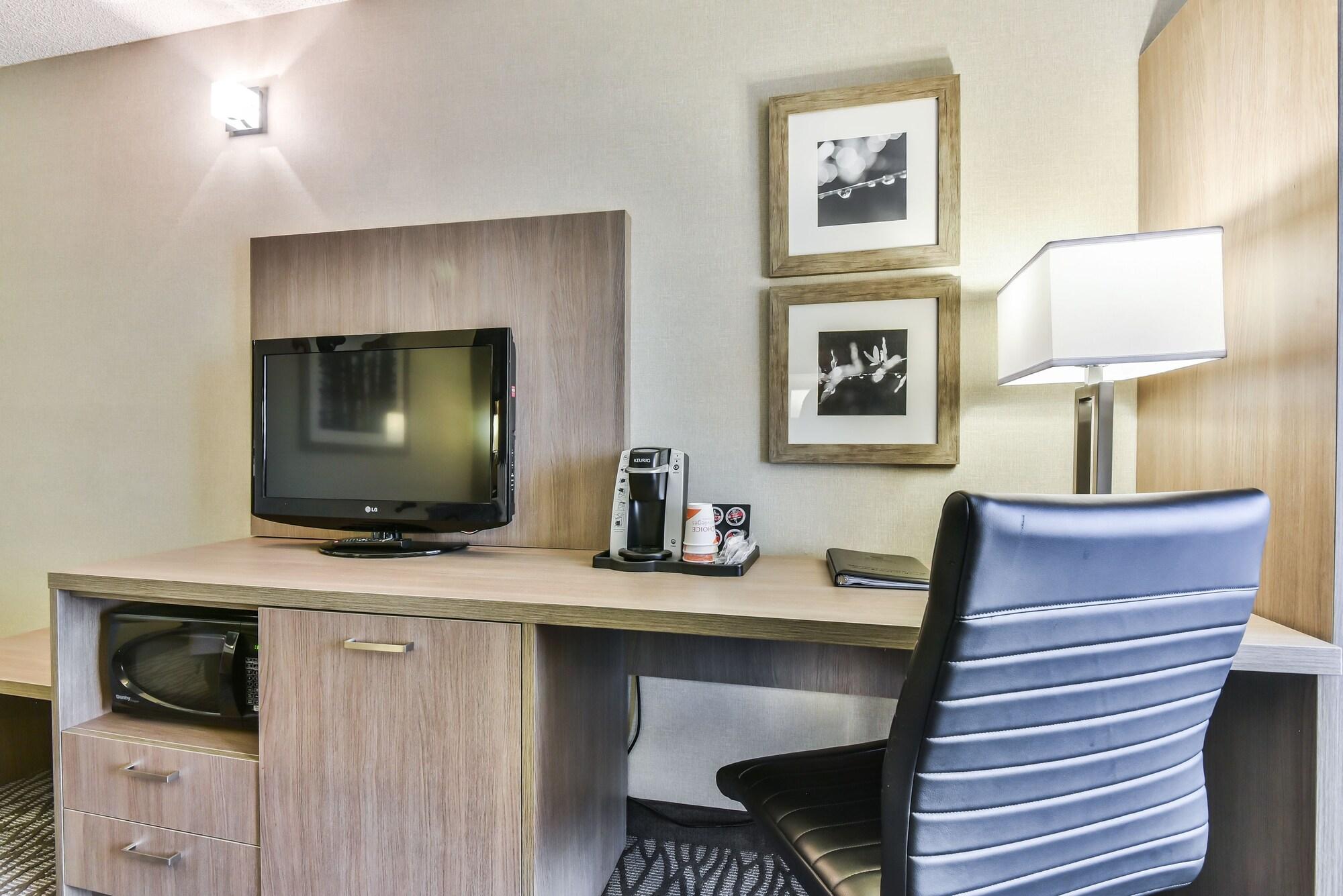 Comfort Inn Airport Dorval Eksteriør bilde