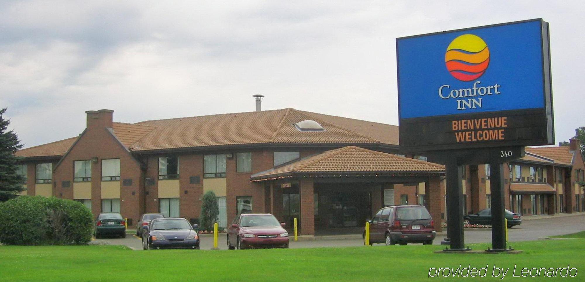 Comfort Inn Airport Dorval Eksteriør bilde