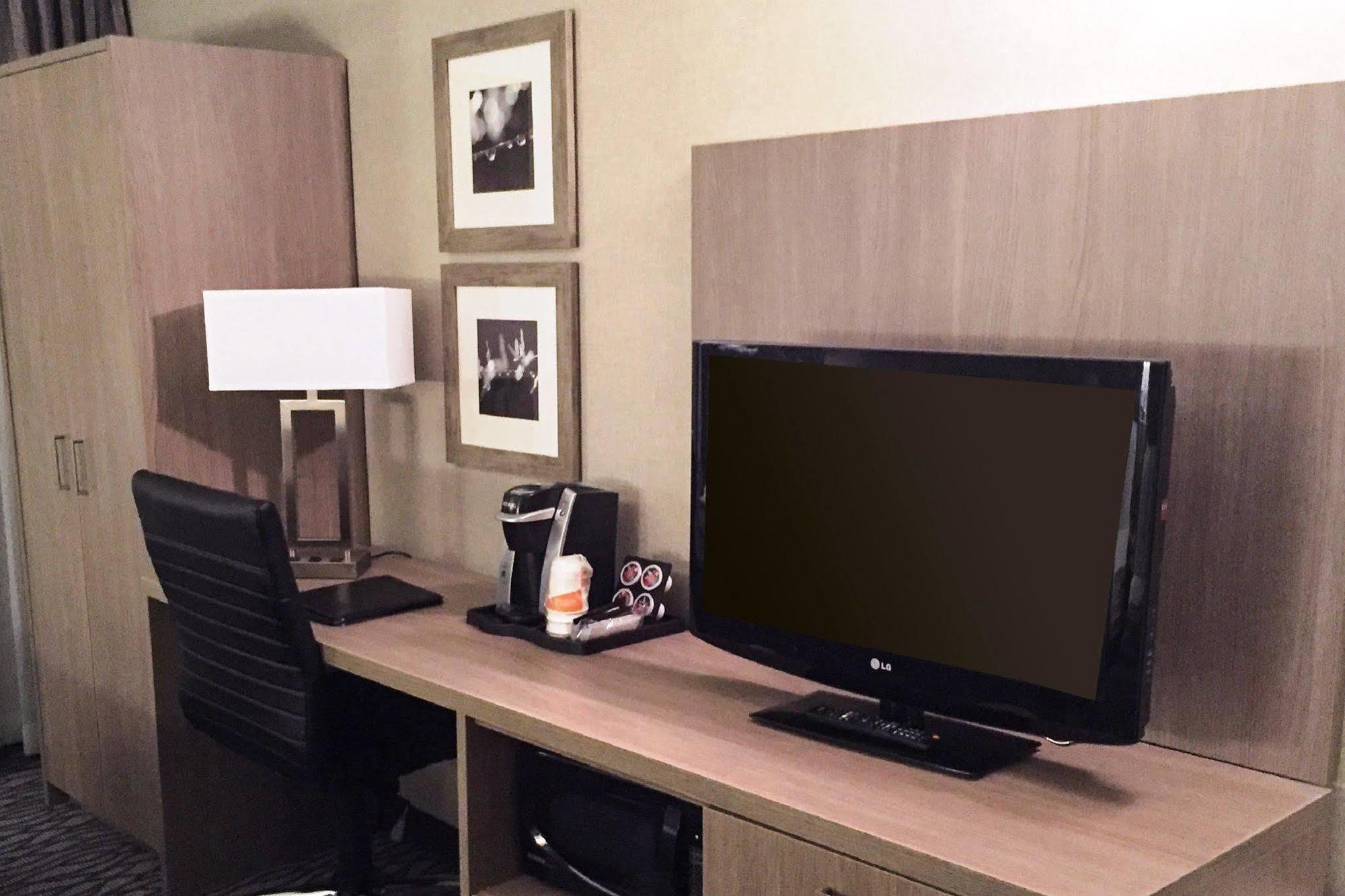 Comfort Inn Airport Dorval Eksteriør bilde