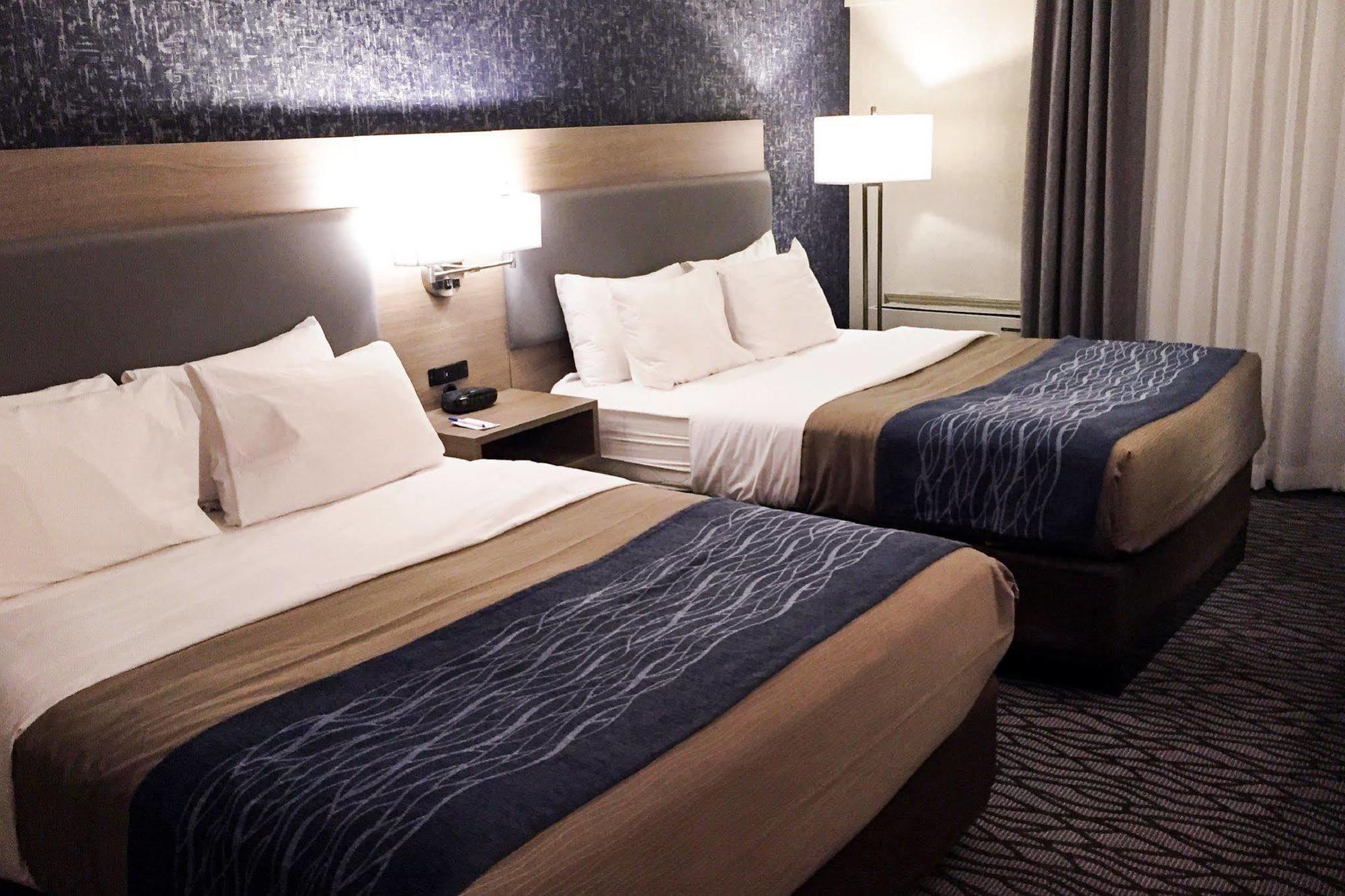 Comfort Inn Airport Dorval Eksteriør bilde