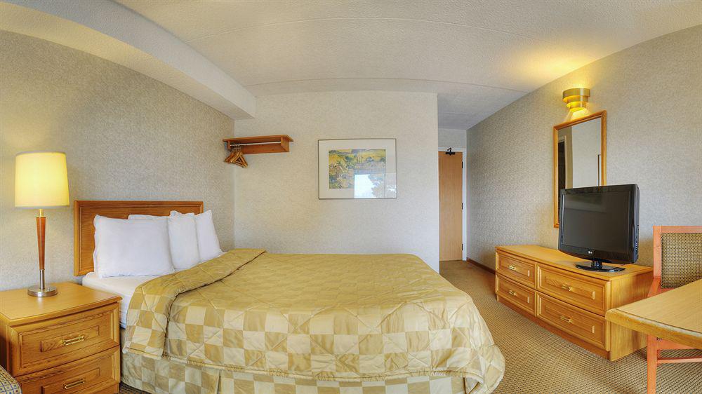 Comfort Inn Airport Dorval Eksteriør bilde